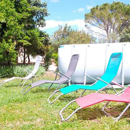 Aux Portes De La Camargue Vila *